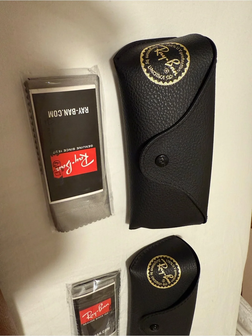 Ray-Ban Sunglasses Cases with Cloths